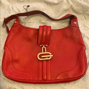 red leather Gucci shoulder bag